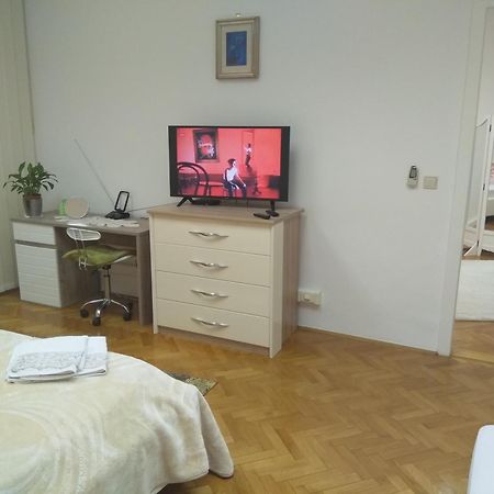 Apartman S.Antonio Zagreb Rum bild